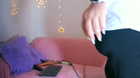 Sammy online show from July 7, 6:43 pm