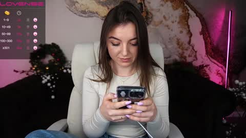 livanaray online show from December 30, 2:40 pm