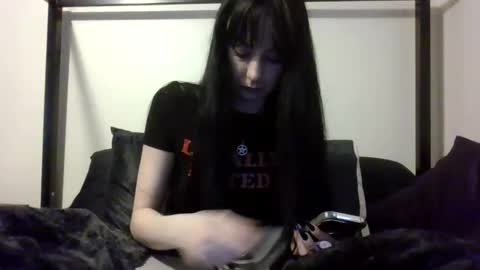 Liv Mirage online show from April 29, 2:48 am