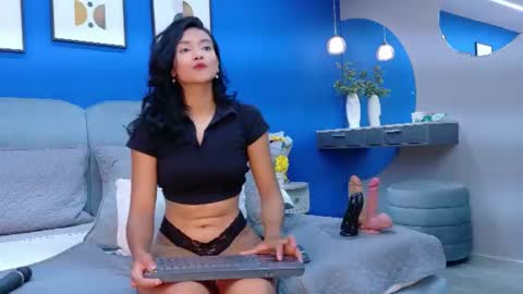 lixiepeyton online show from July 9, 2:19 pm
