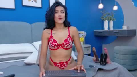 lixiepeyton online show from August 3, 7:08 pm