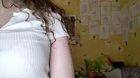 Molly online show from April 23, 4:20 pm