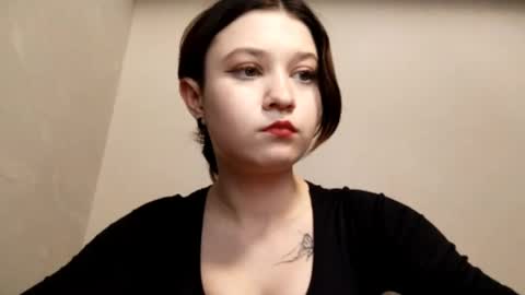 lizaplay online show from April 21, 5:31 pm