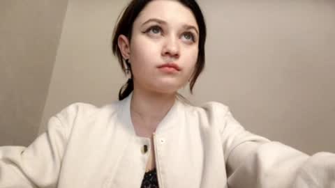 lizaplay online show from April 23, 4:53 pm