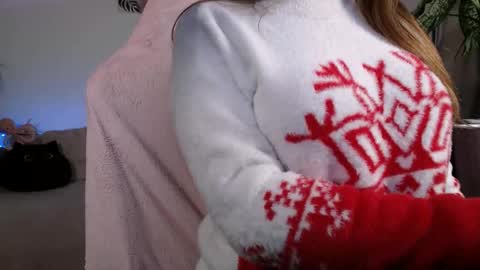    online show from January 14, 5:40 pm