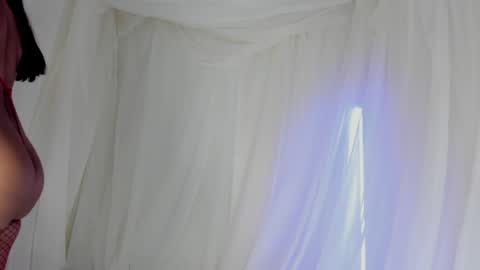Lizza  online show from May 1, 12:25 am