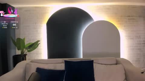 Lizz online show from December 15, 3:45 am