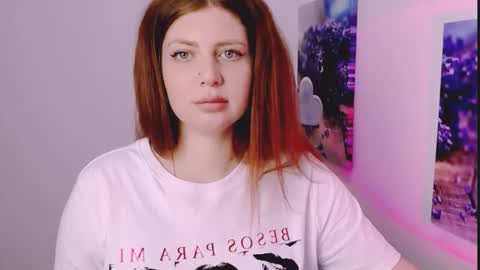 Lizzy3 online show from November 28, 2:09 pm