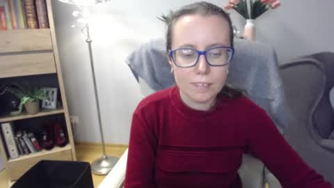 Lizzy online show from March 12, 7:00 am