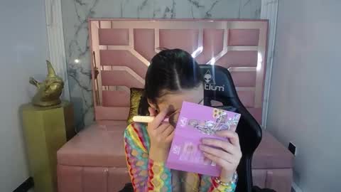 Snapshot of lizzyluk_ch chatting on February 15, 4:45 pm Lizzy SCHEDULE BROADCASTING Monday-Saturday 11am4pm Colombia online show from February 15, 4:45 pm