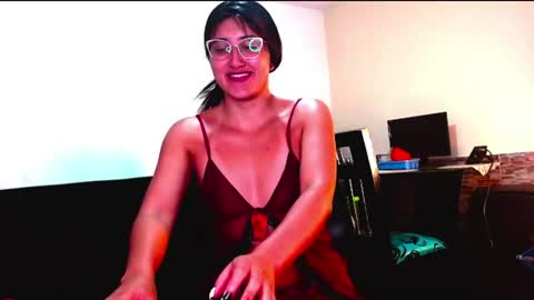 Lois online show from July 4, 1:01 am