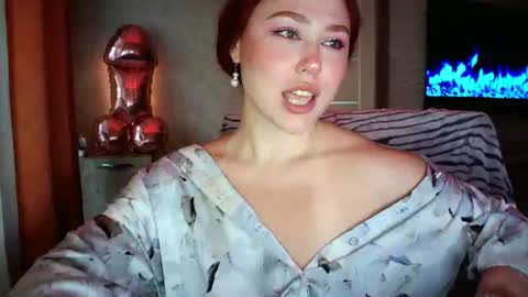 LolaaMint  online show from June 12, 2:03 pm