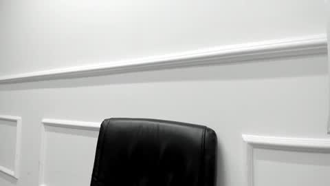 Lola Angel online show from November 17, 7:47 pm