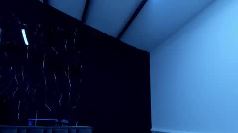 Lola Angel online show from September 22, 7:45 pm