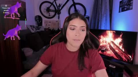lolaasmith_21 online show from April 29, 8:03 pm