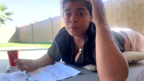 lolafoxlive online show from November 6, 5:30 pm