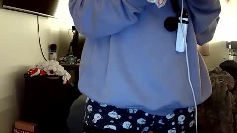 Lola Lixx online show from March 21, 9:03 am