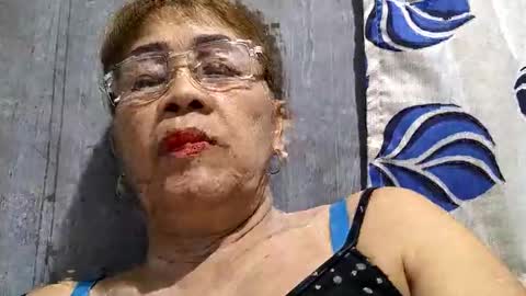 tey online show from March 4, 1:17 pm