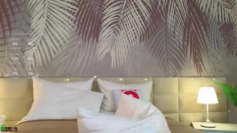 Lola online show from November 13, 2:10 am