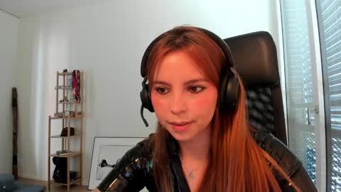 Lola doll online show from April 25, 8:28 am