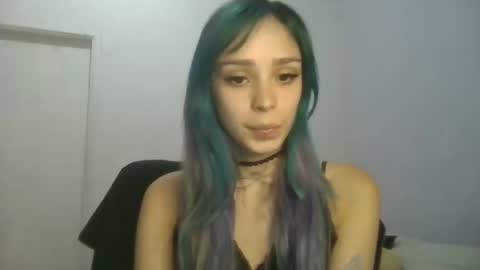 lole online show from January 10, 7:40 pm