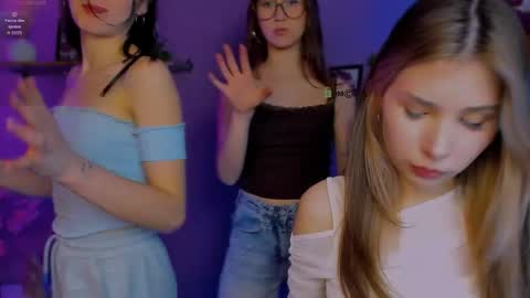 lole ti online show from April 28, 2:27 am