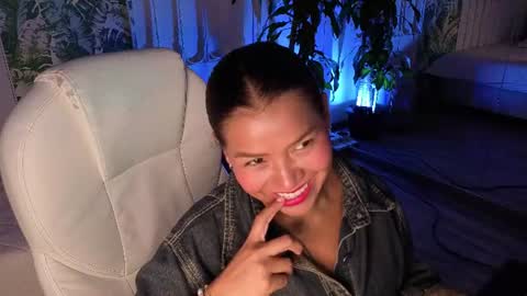 loly_marce online show from July 1, 7:13 pm