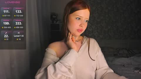 lona online show from November 16, 7:14 pm