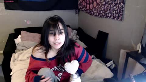 londonray online show from January 10, 3:22 am