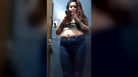 lopezzzmia online show from July 31, 12:33 am