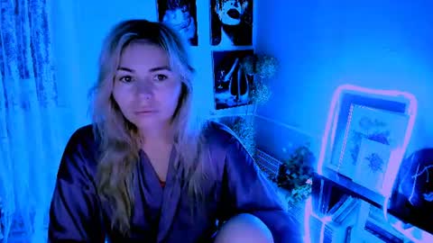 Lora online show from June 17, 2:46 am
