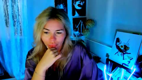Lora online show from July 29, 2:44 am