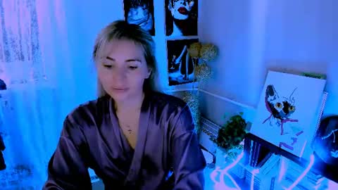 Lora online show from June 22, 2:16 am