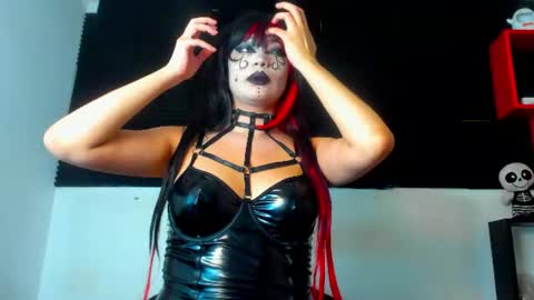 Lore Depp online show from June 12, 3:36 am