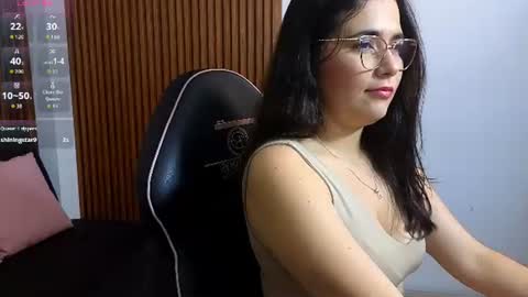 Loren online show from June 17, 2:46 am