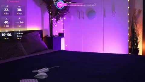 LoretteLorena online show from February 9, 8:33 pm