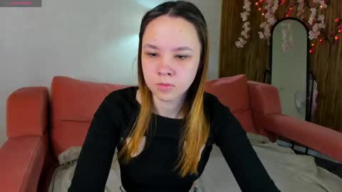 LORI online show from April 30, 1:11 am