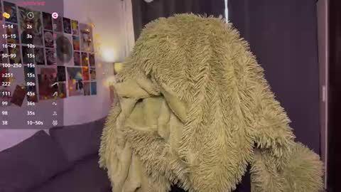 lorilorilorilori online show from March 16, 11:47 am