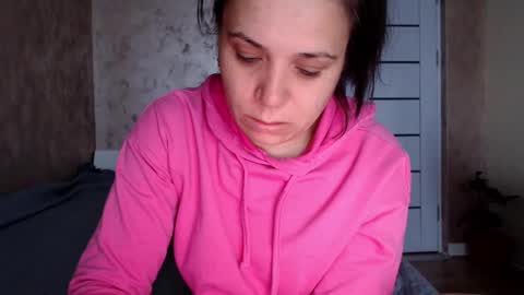 LorraGrey online show from April 30, 6:07 am