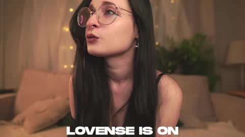 Jess online show from February 5, 11:57 am