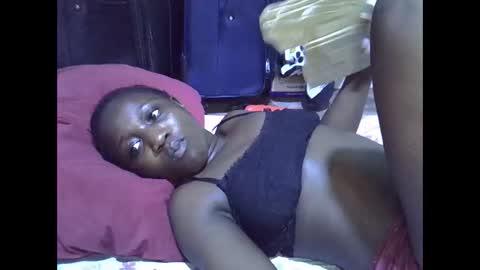 lotty_lavilla online show from January 8, 6:12 pm