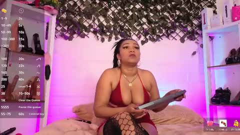 LouIse  online show from July 29, 3:06 am