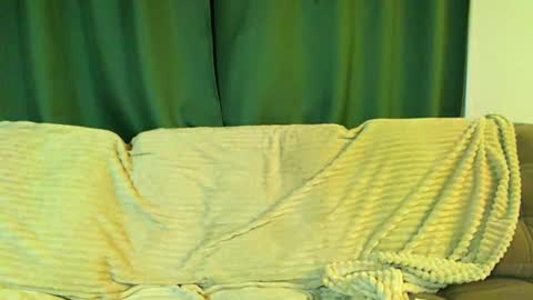 Cute face online show from February 18, 4:44 am