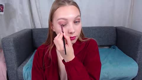 love bella  online show from November 11, 12:39 am