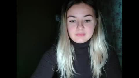 Megane online show from November 30, 1:04 pm