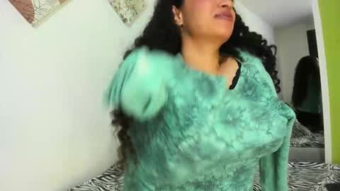 Snapshot of love_mia777 chatting on October 11, 7:13 am Mia online show from October 11, 7:13 am