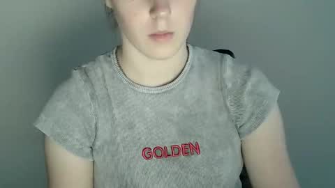 Vivian online show from November 14, 2:28 pm