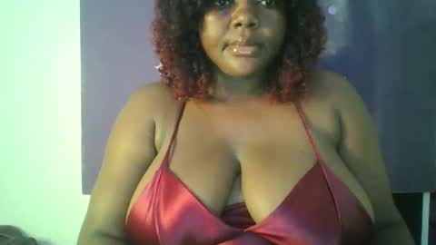 mila online show from April 27, 9:50 am
