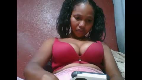 loveinlife750427 online show from November 20, 10:49 am