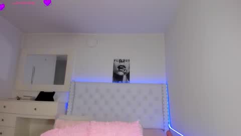 Val online show from October 30, 1:30 am